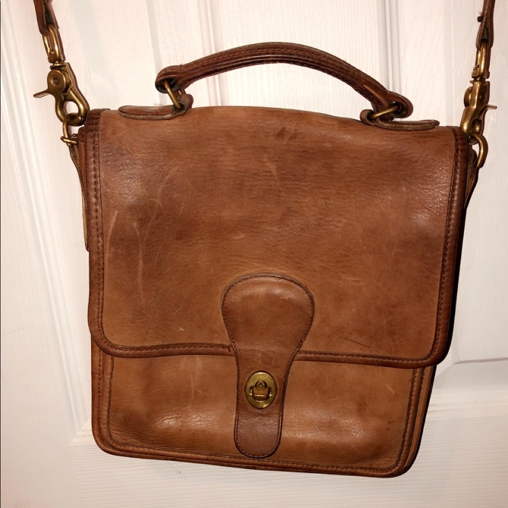 Vintage COACH messenger bag